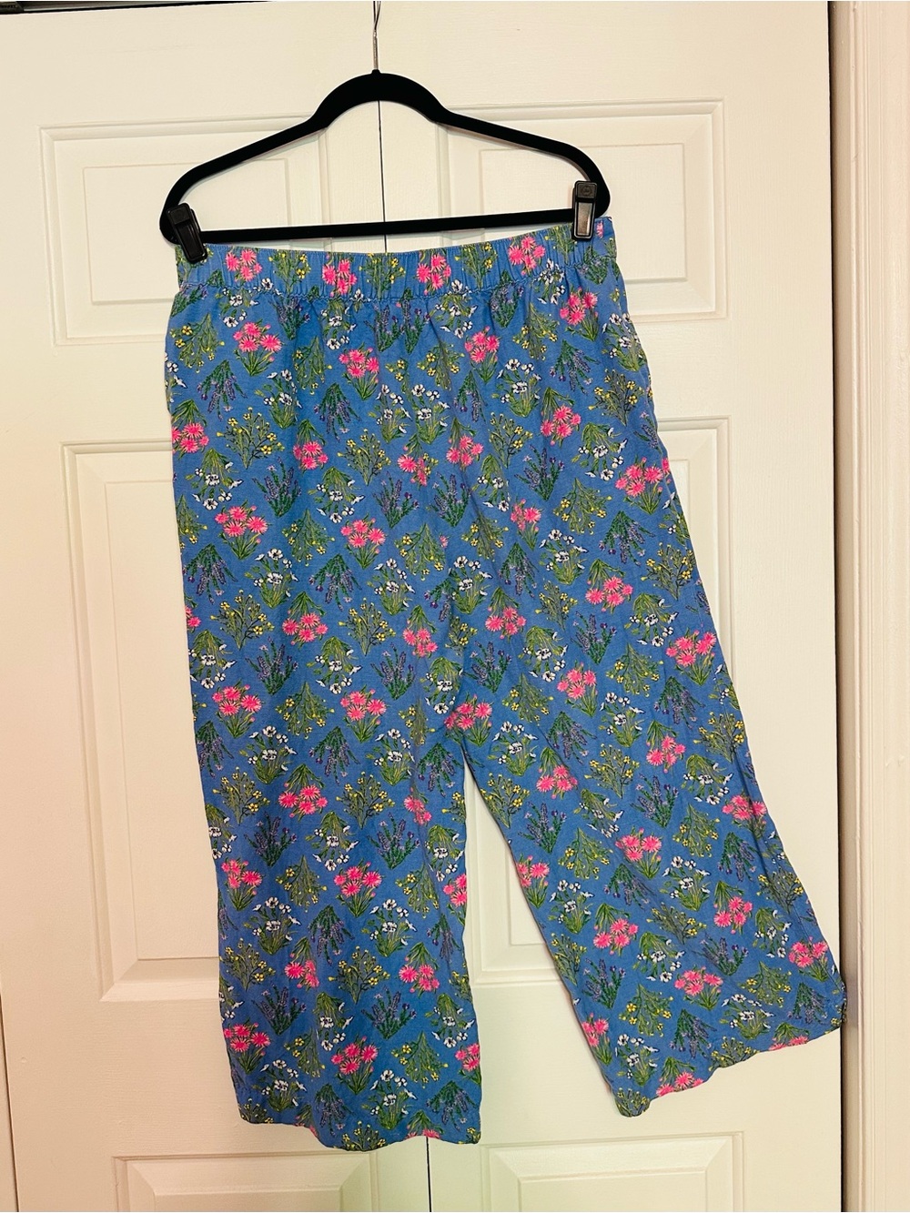 LOFT Women’s Blue Floral Linen Bottoms with Pink & Green Accents